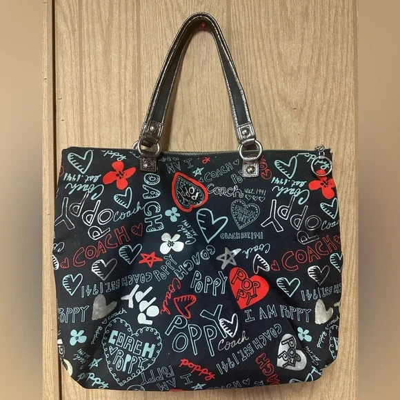 Poppy Coach Bag - Picture 4 of 5